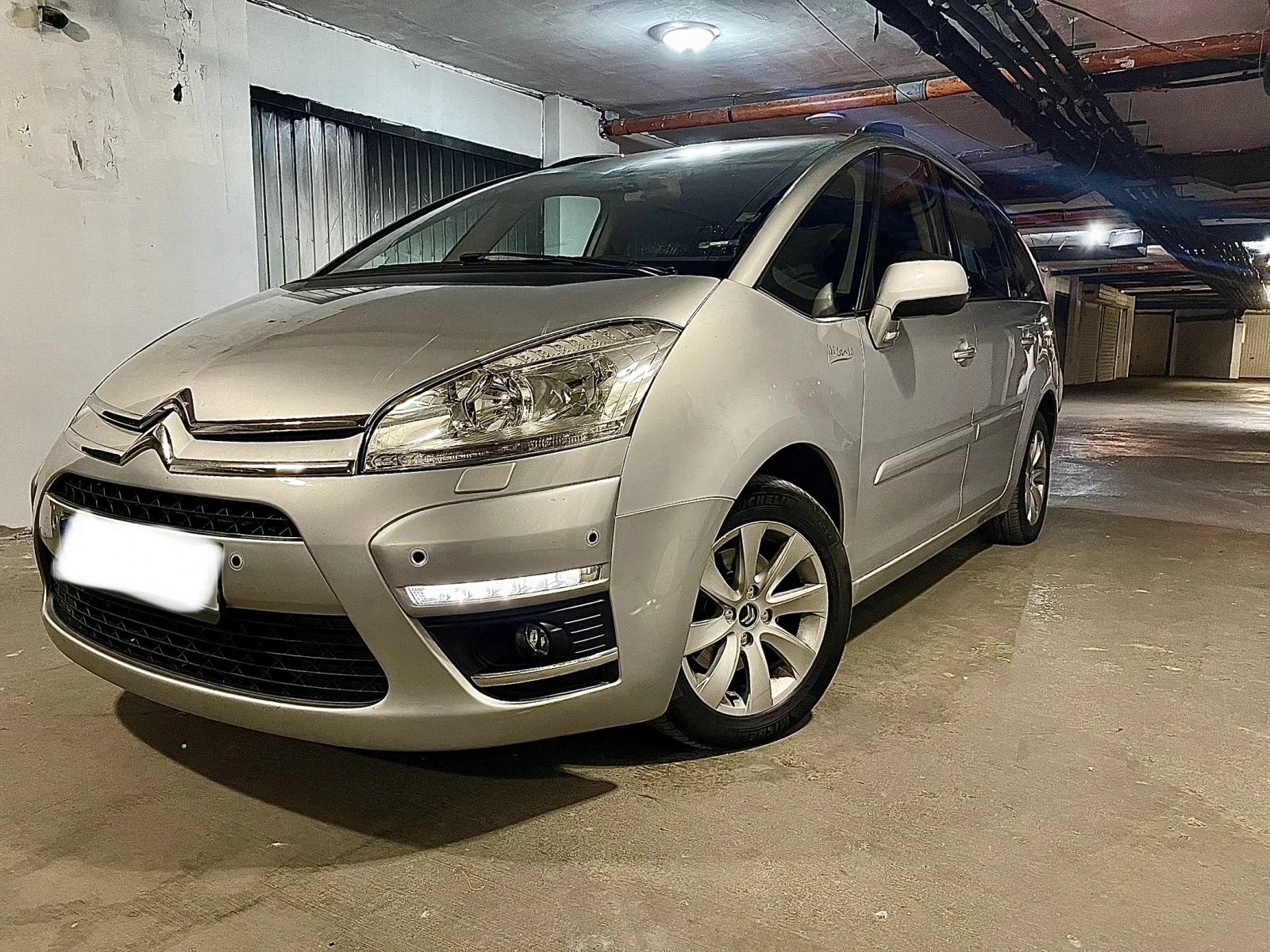 Citroen C4 Picasso 2.0HDI/Grand Picasso /1-ви собственик/Exclusive - [1] 