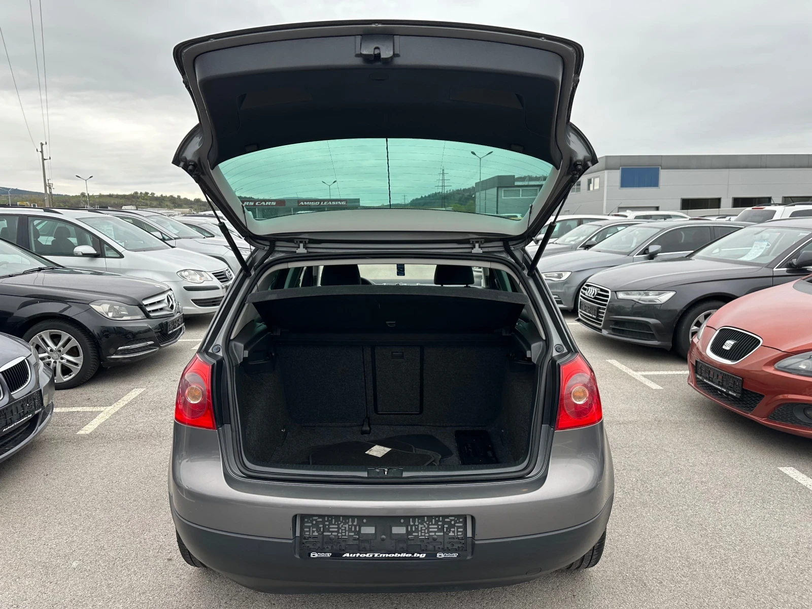 VW Golf 2.0 TDI 8кл. BMM Sportline - изображение 7