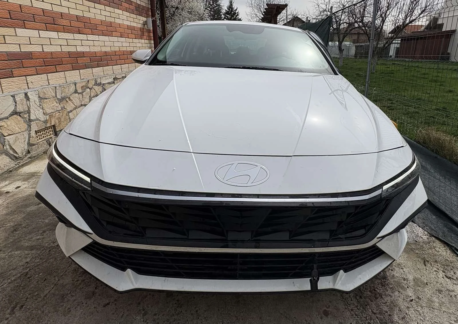 Hyundai Elantra 2.0L FI DOHC - изображение 2