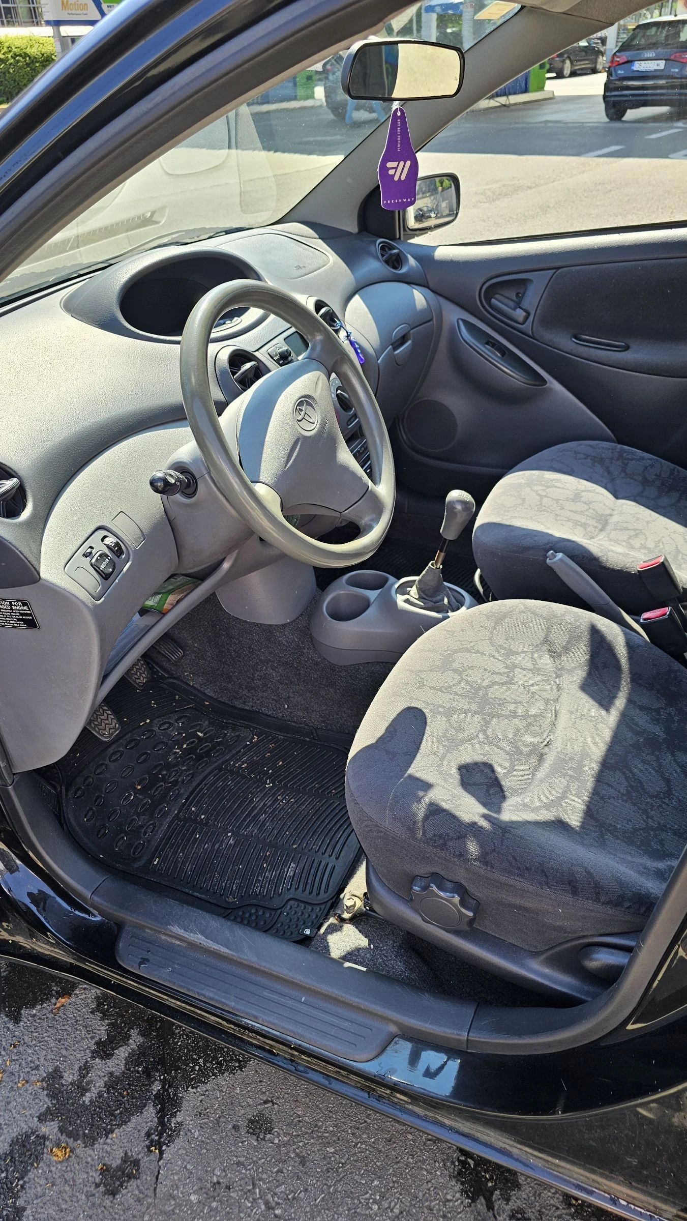 Toyota Yaris 1.4 D4D - изображение 9