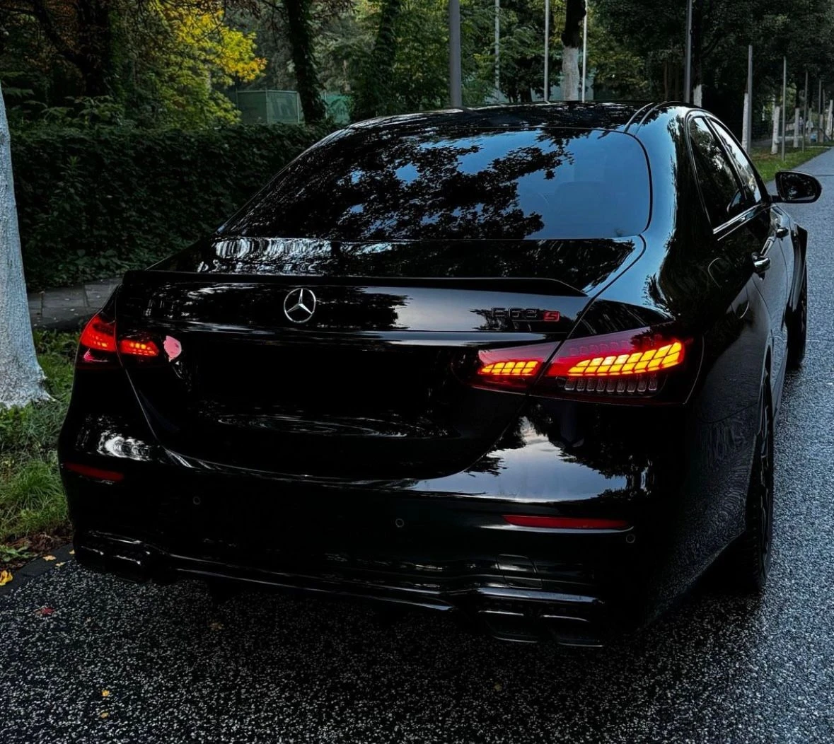 Mercedes-Benz E 63 AMG S 4Matic+  - изображение 4