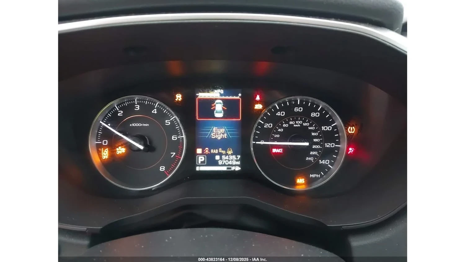 Subaru Crosstrek  - изображение 9