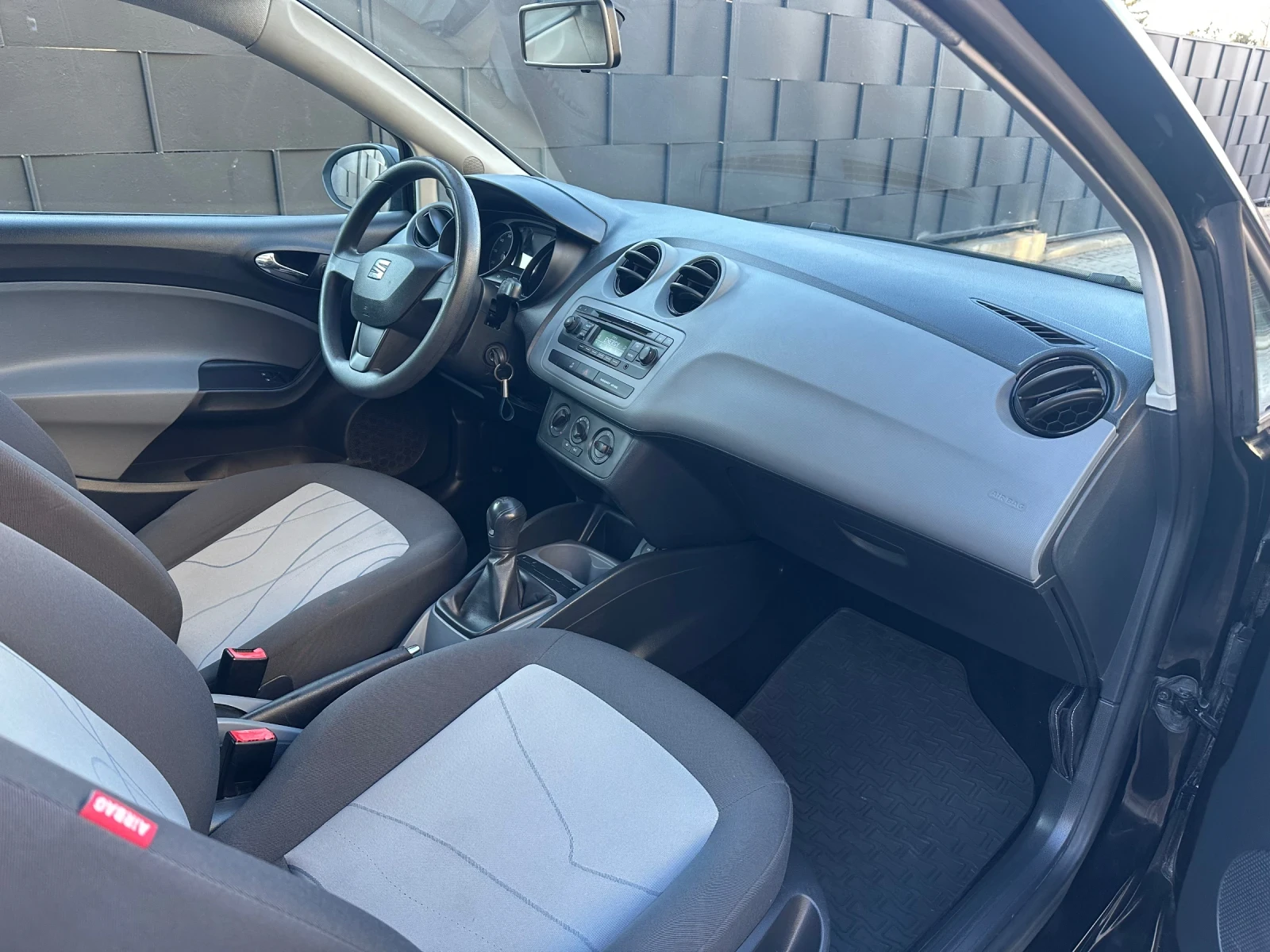 Seat Ibiza БЕНЗИН-ВЕРИГА, снимка 9 - Автомобили и джипове - 53922123