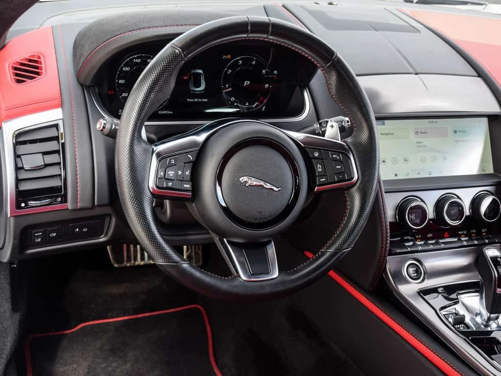 Jaguar F-Type Coupe First Edition AWD * CARFAX * Фикс цена до БГ, снимка 15 - Автомобили и джипове - 53998505