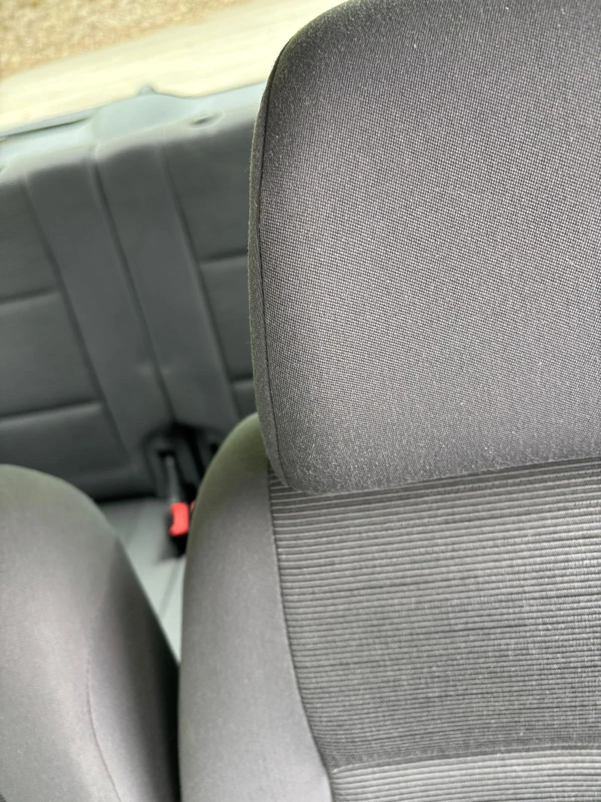 VW Touran 1.9 TDI 105к.с. 7 Места, снимка 9 - Автомобили и джипове - 54837737