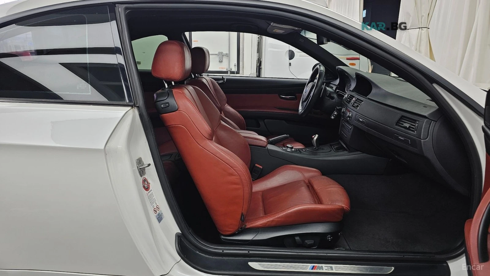 BMW M3 * DCT* HARMAN KARDON* КОЖА* ПОДГРЕВ* , снимка 11 - Автомобили и джипове - 55035865