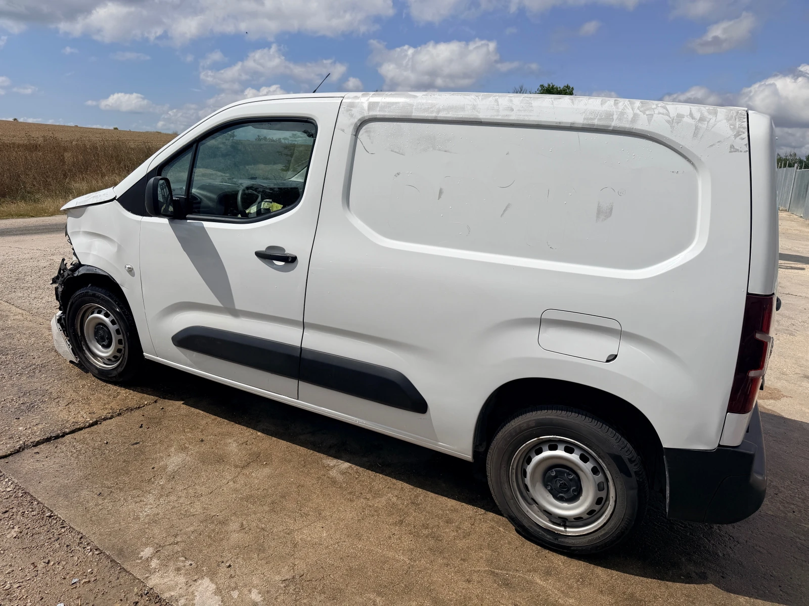 Toyota Proace City 1.5 D4D, снимка 4 - Автомобили и джипове - 55417920