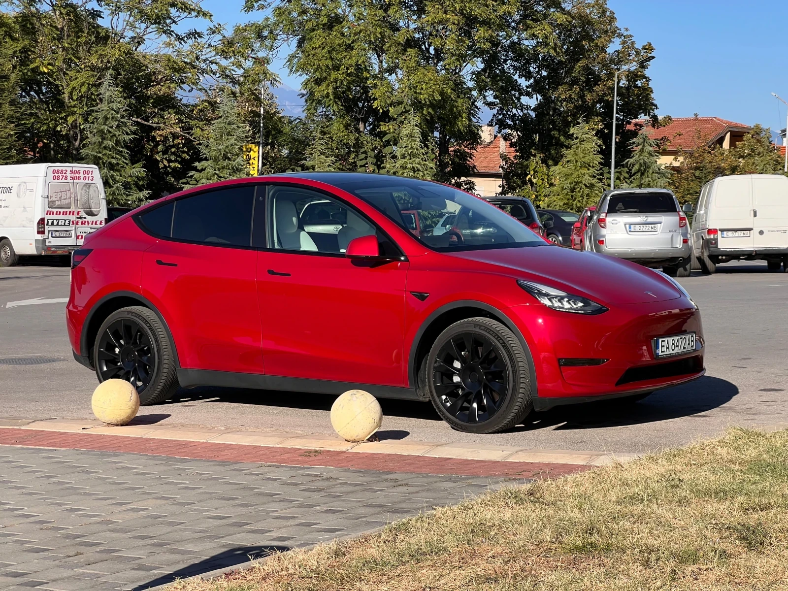 Tesla Model Y Long Range AWD, снимка 9 - Автомобили и джипове - 55531577