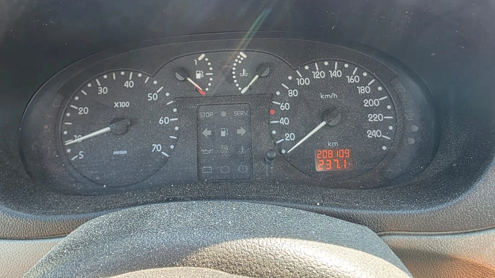 Renault Kangoo 1.9DTI Климатик , снимка 7 - Автомобили и джипове - 55665620