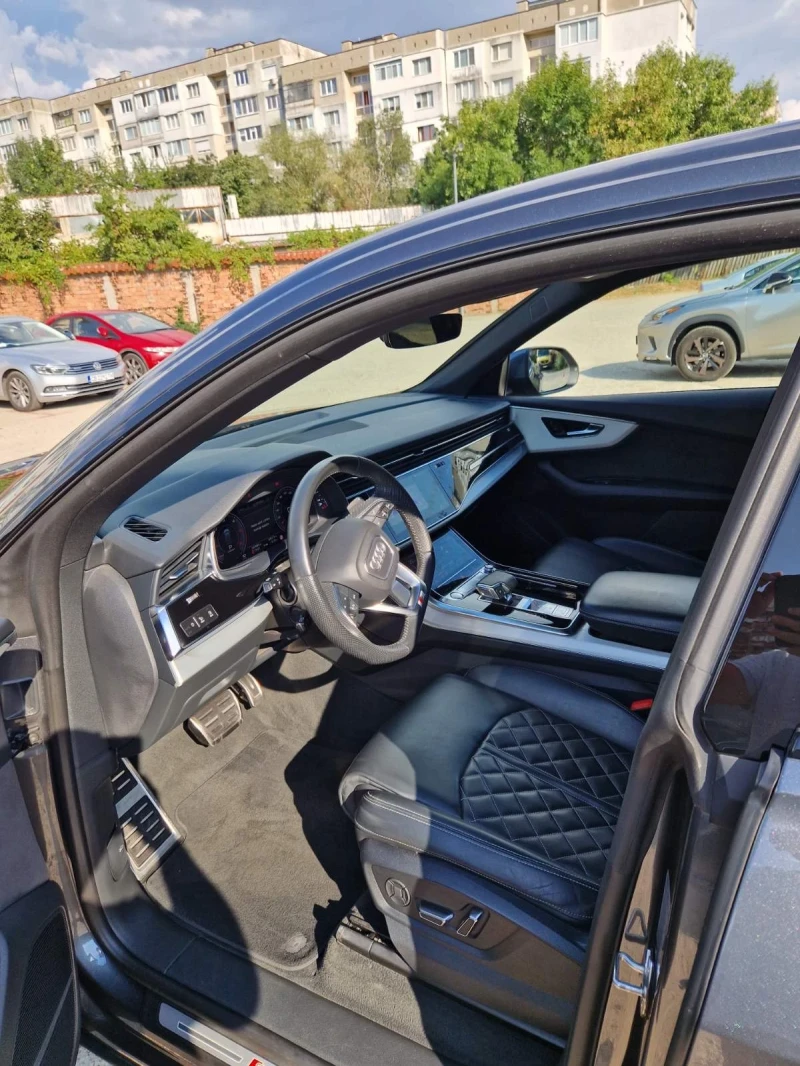 Audi Q8, снимка 6 - Автомобили и джипове - 47622069