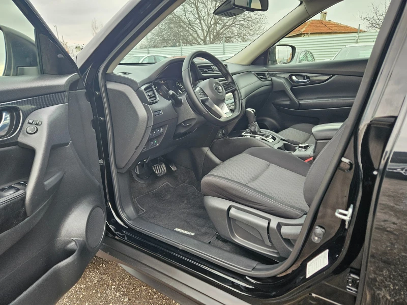 Nissan X-trail 2.0 D-4x4, FACE, Keyless-go, Нави, Камера360, снимка 12 - Автомобили и джипове - 48226311