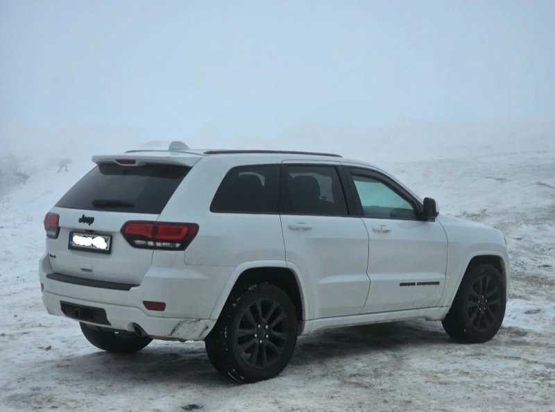 Jeep Grand cherokee Altitude 3.6, снимка 1 - Автомобили и джипове - 48696270