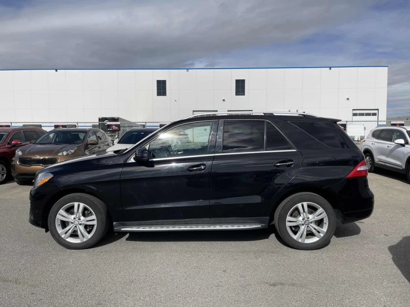 Mercedes-Benz ML 350 Bluetech* 360* двойна панорама* подгрев, снимка 2 - Автомобили и джипове - 52317913