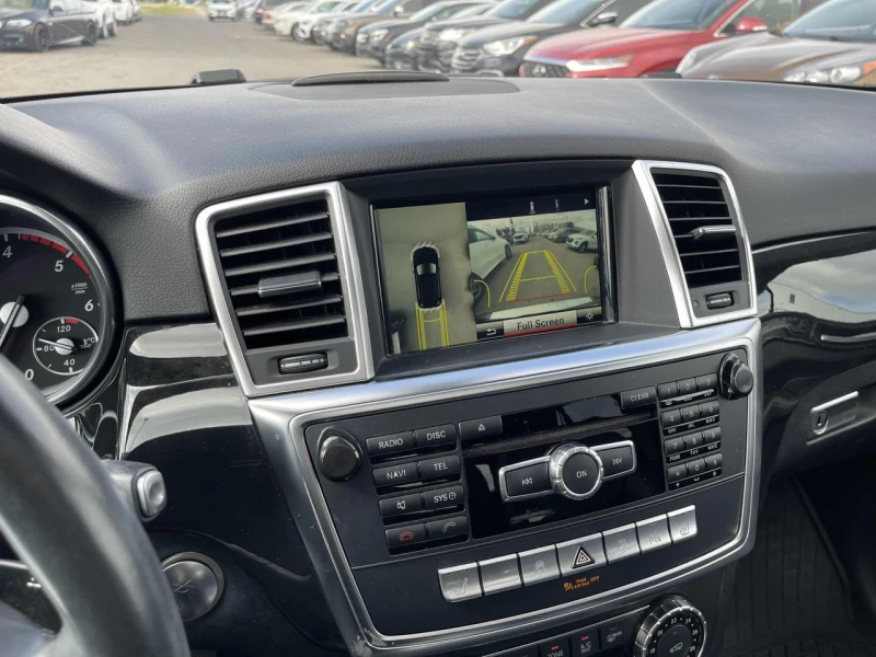 Mercedes-Benz ML 350 Bluetech* 360* двойна панорама* подгрев, снимка 11 - Автомобили и джипове - 52317913