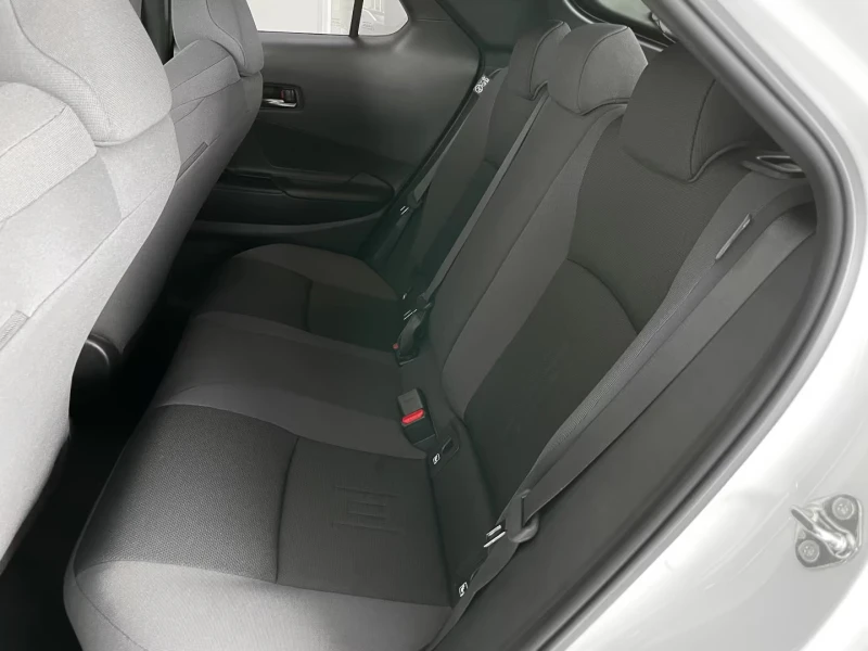 Toyota C-HR 1.8/EUR6d/HYBRID/4x2/TEAMD/CAM/171D, снимка 8 - Автомобили и джипове - 52213133