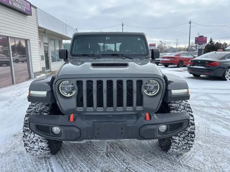 Jeep Gladiator Mojave* Backup Camera* Bluetooth* Smart Device Int, снимка 2 - Автомобили и джипове - 53405110