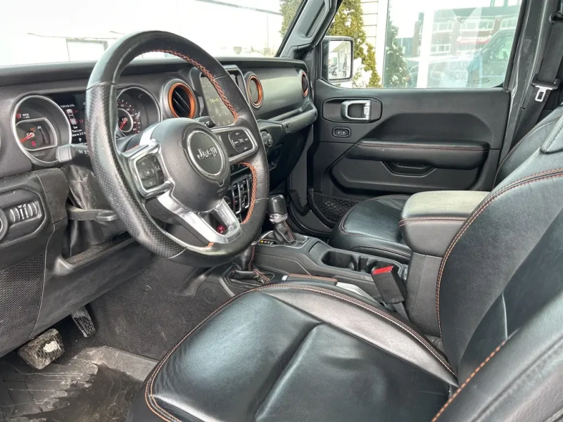 Jeep Gladiator Mojave* Backup Camera* Bluetooth* Smart Device Int, снимка 7 - Автомобили и джипове - 53405110