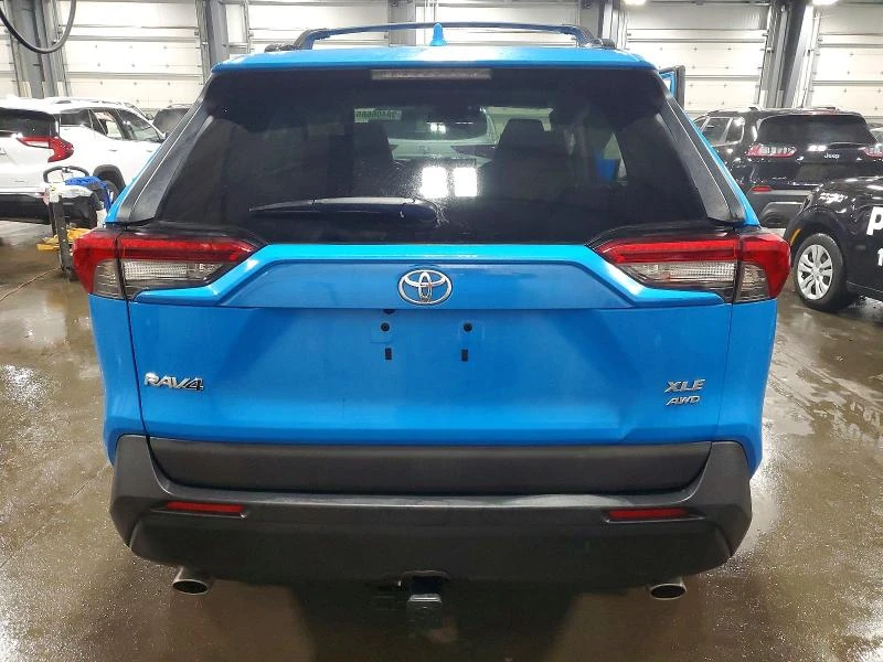 Toyota Rav4 XLE PREMIUM* Клип на мотор* CARFAX* ФИКСИРАНА ЦЕНА - изображение 6