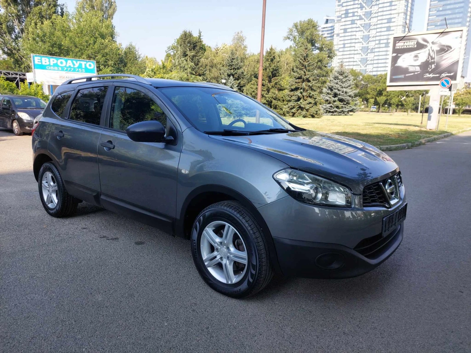 Nissan Qashqai + 2 1, 5dci 110ps 7 MESTA - изображение 3