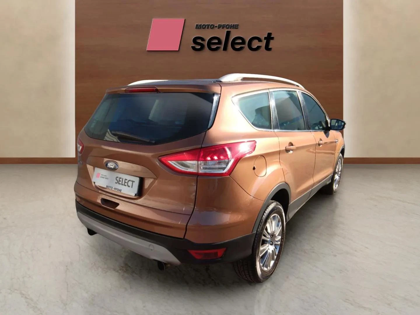 Ford Kuga 2.0 TDCI - изображение 5