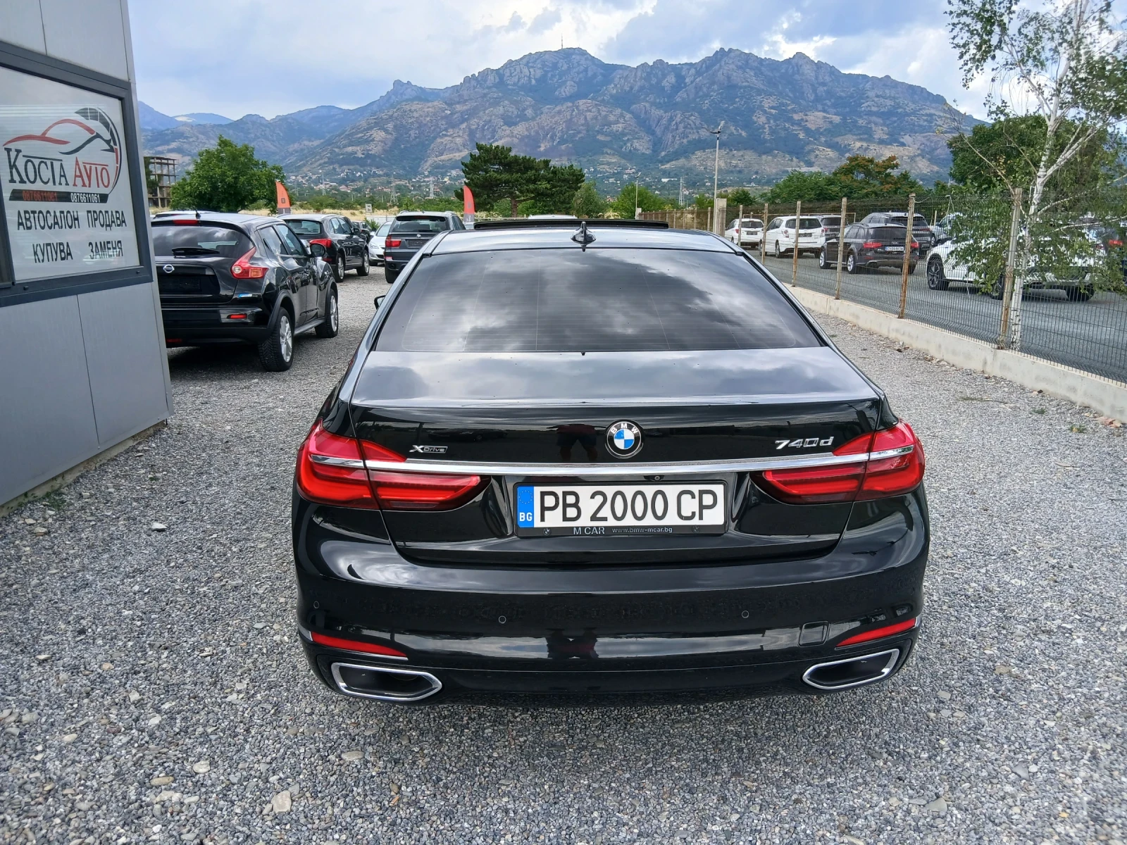 BMW 740  КАТО НОВА , снимка 5 - Автомобили и джипове - 49158542