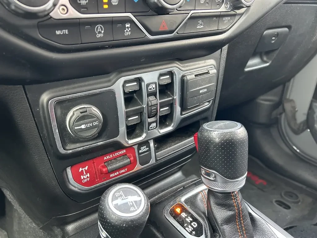Jeep Gladiator Mojave* Backup Camera* Bluetooth* Smart Device Int | Mobile.bg � ����������� 16