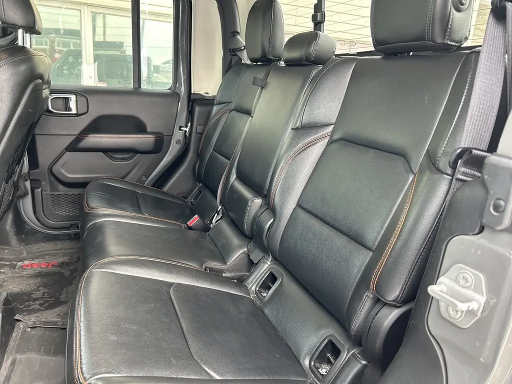 Jeep Gladiator Mojave* Backup Camera* Bluetooth* Smart Device Int | Mobile.bg � ����������� 17