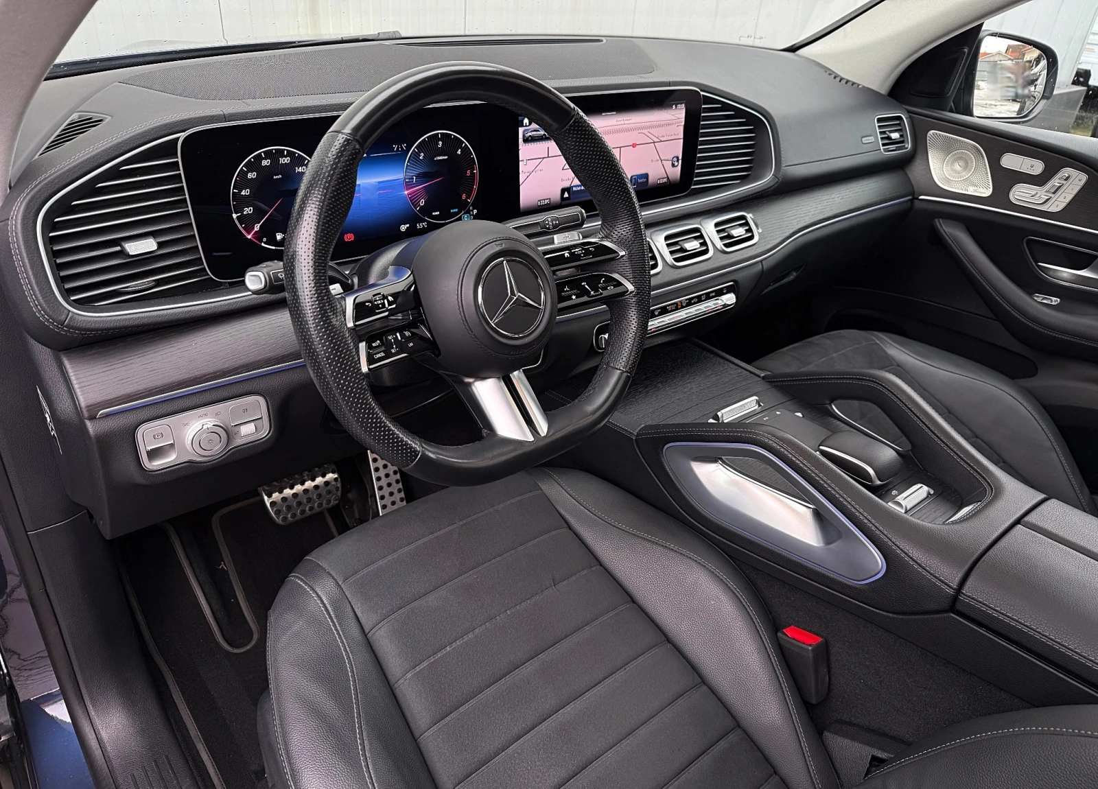 Mercedes-Benz GLE 300d Coupe 4Matic AMG Line - изображение 7