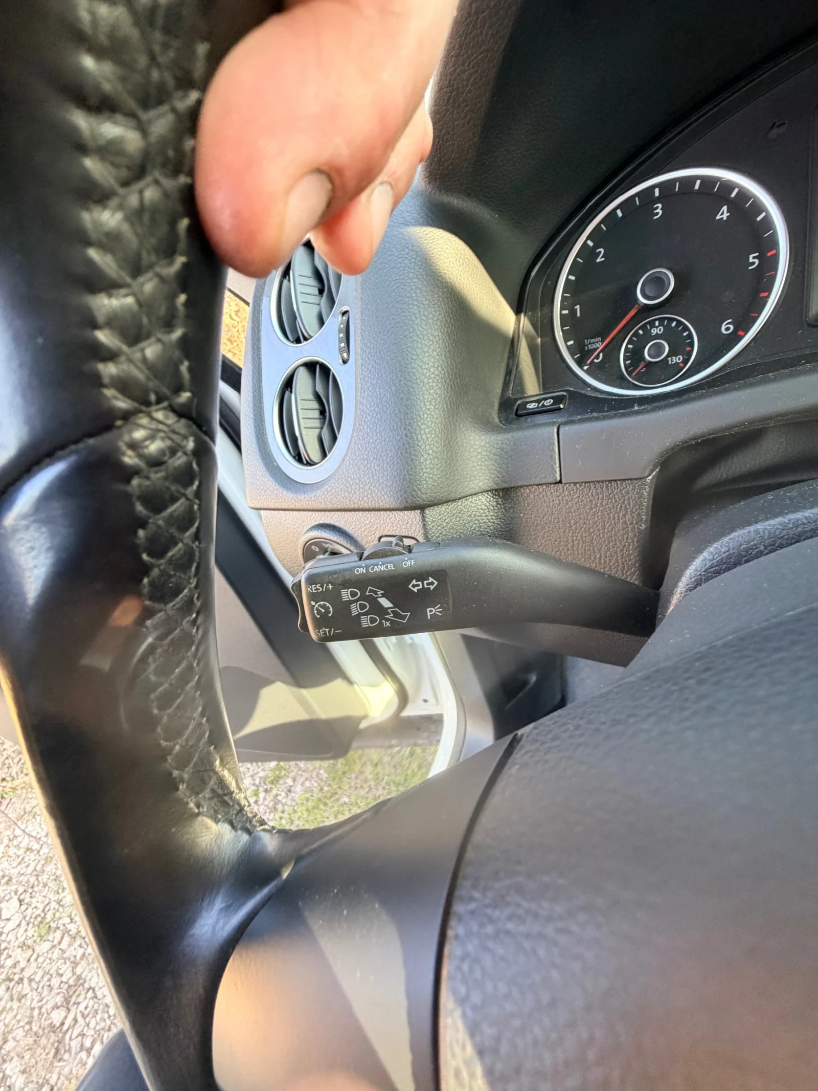 VW Tiguan 2.0TDI-140hp-4x4 Face | Mobile.bg � ����������� 11