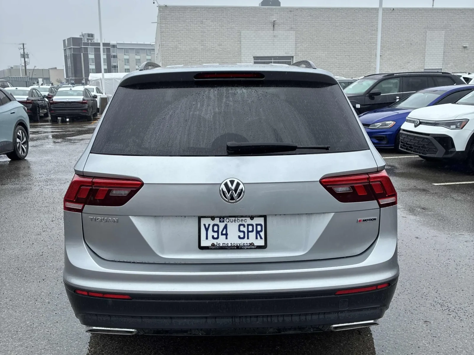 VW Tiguan 4MOTION * * CARFAX * * АВТО КРЕДИТ * * , снимка 4 - Автомобили и джипове - 54222286