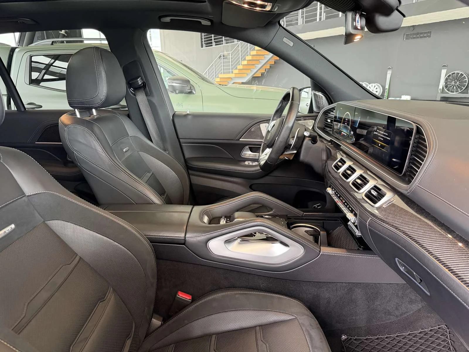 Mercedes-Benz GLE 53 4MATIC 53AMG, снимка 11 - Автомобили и джипове - 54592093