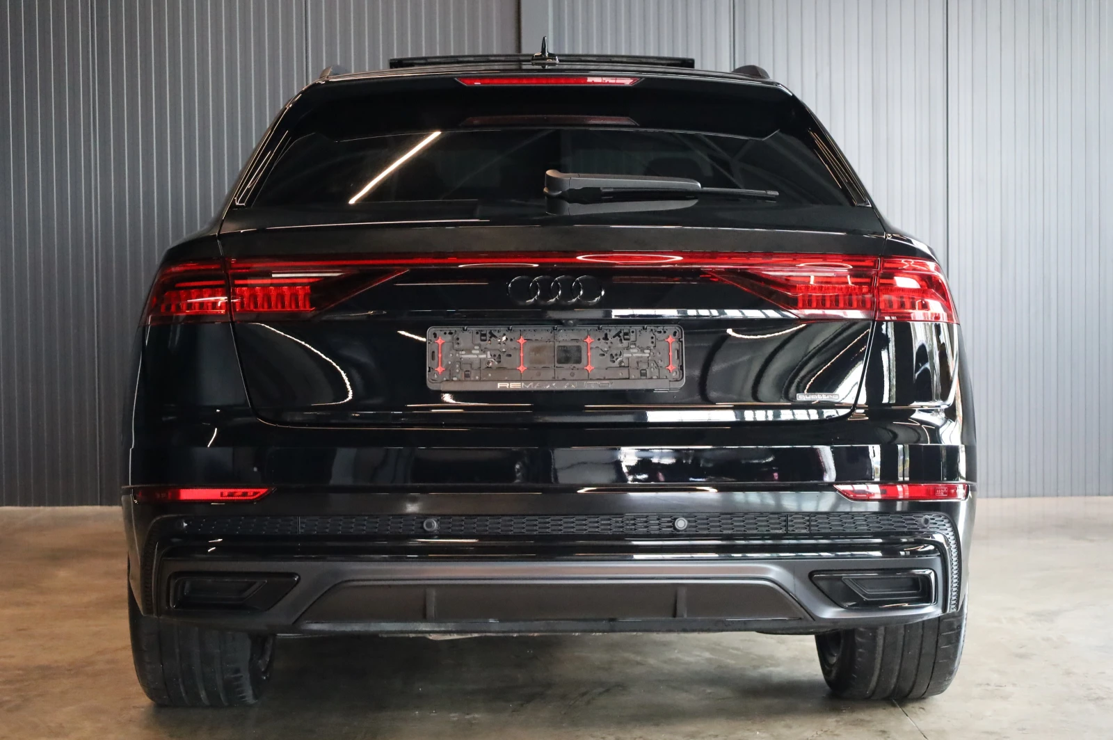 Audi Q8 3XS-LINE* RS* HD MATRIX LIGHTS* PANO* 360* B&O* , снимка 6 - Автомобили и джипове - 54748983