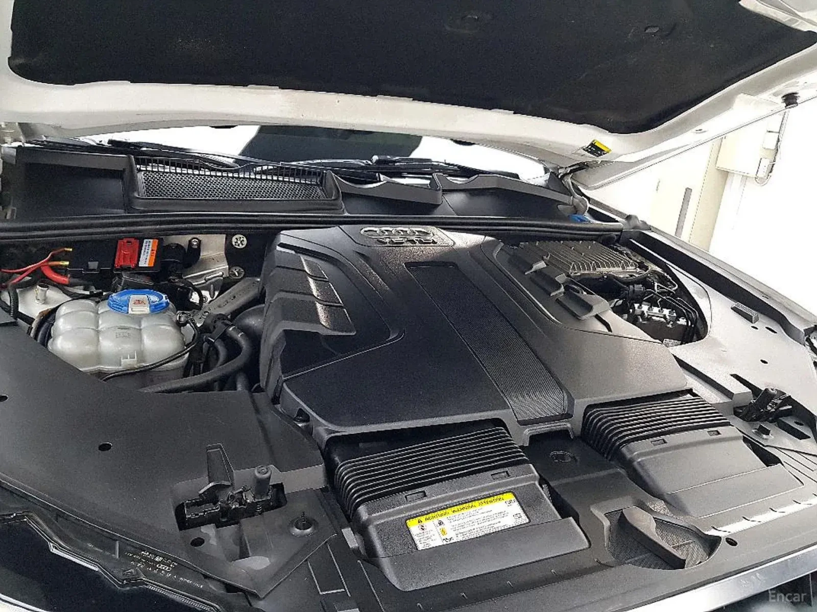 Audi Q7 3.0 TDI V6 / CARFAX, снимка 6 - Автомобили и джипове - 54779258