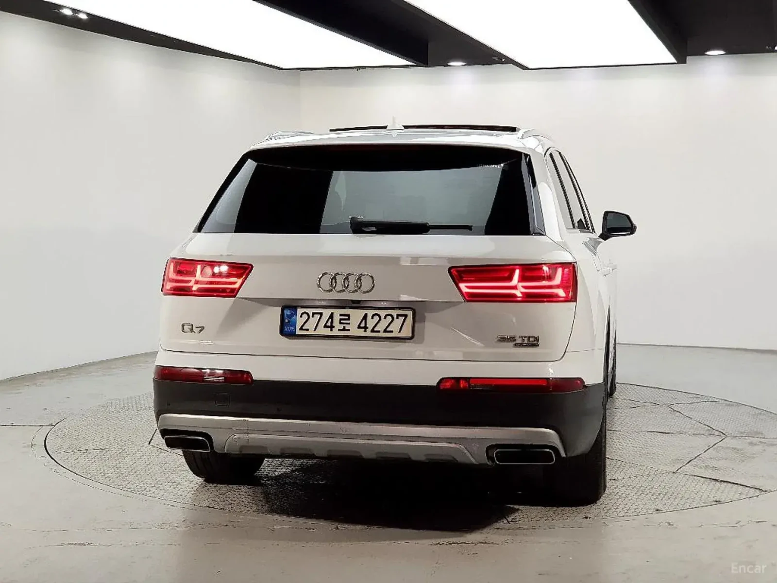 Audi Q7 3.0 TDI V6 / CARFAX, снимка 3 - Автомобили и джипове - 54779258