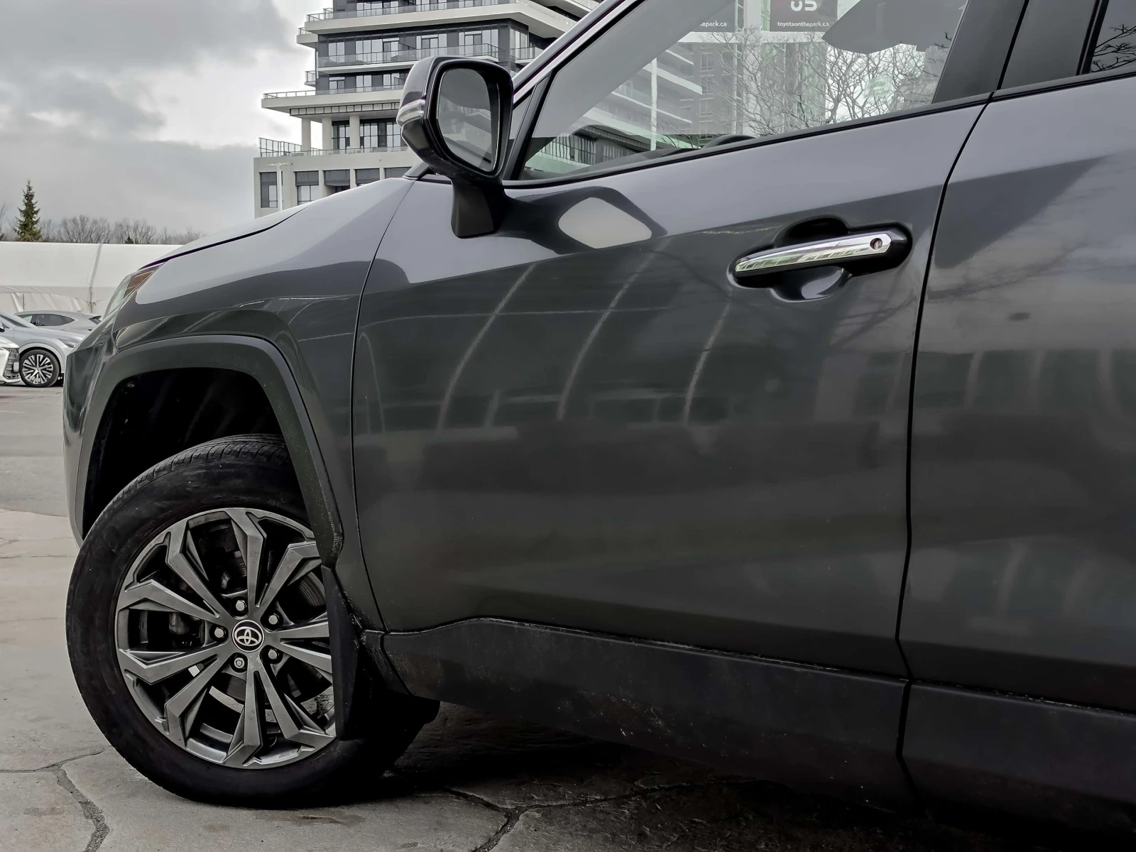 Toyota Rav4 Hybrid Limited AWD/ 360/ДИСТРОНИК / JBL/ОБДУХВАНЕ, снимка 6 - Автомобили и джипове - 54972559
