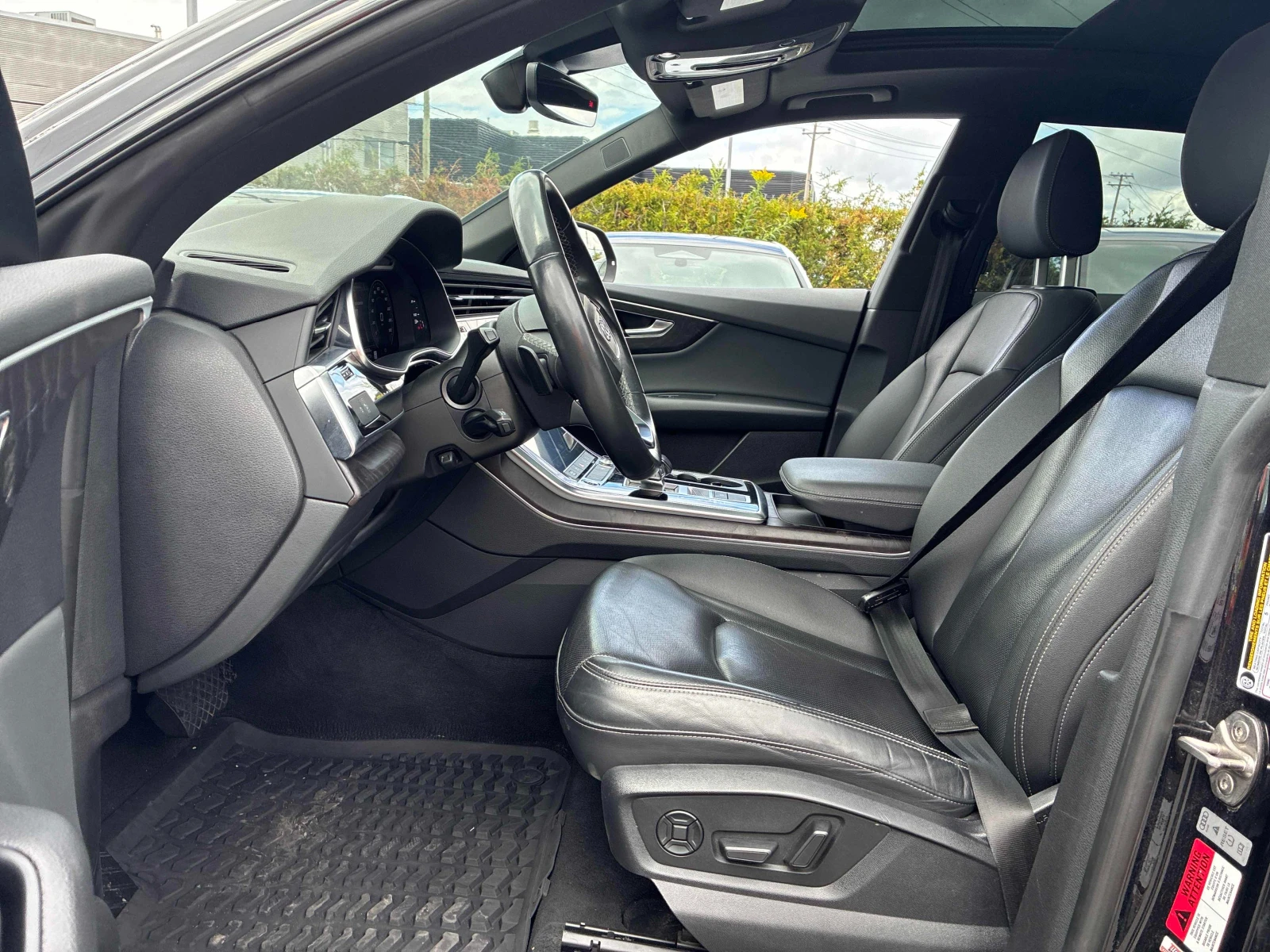 Audi Q8 360  КАМЕРИ   ОБДУХВАНЕ   ПАНОРАМА   VIRTUAL, снимка 6 - Автомобили и джипове - 55961895