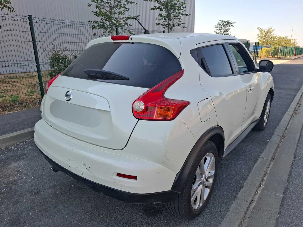 Nissan Juke 1.6 Tekna 4x4* ВНОС САМО СРЕЩУ 30%, снимка 5 - Автомобили и джипове - 56208423