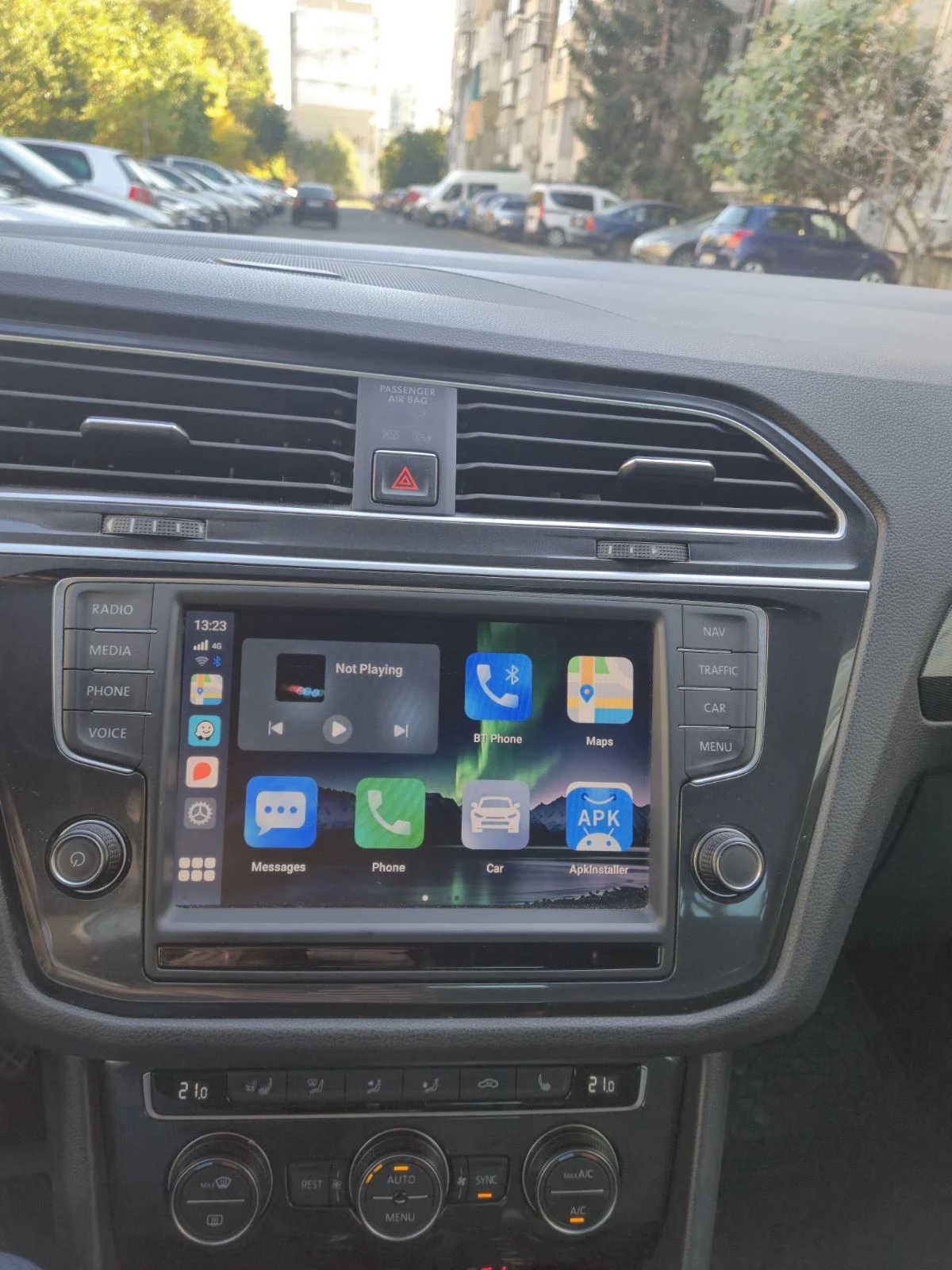 VW Tiguan, снимка 12 - Автомобили и джипове - 56440341