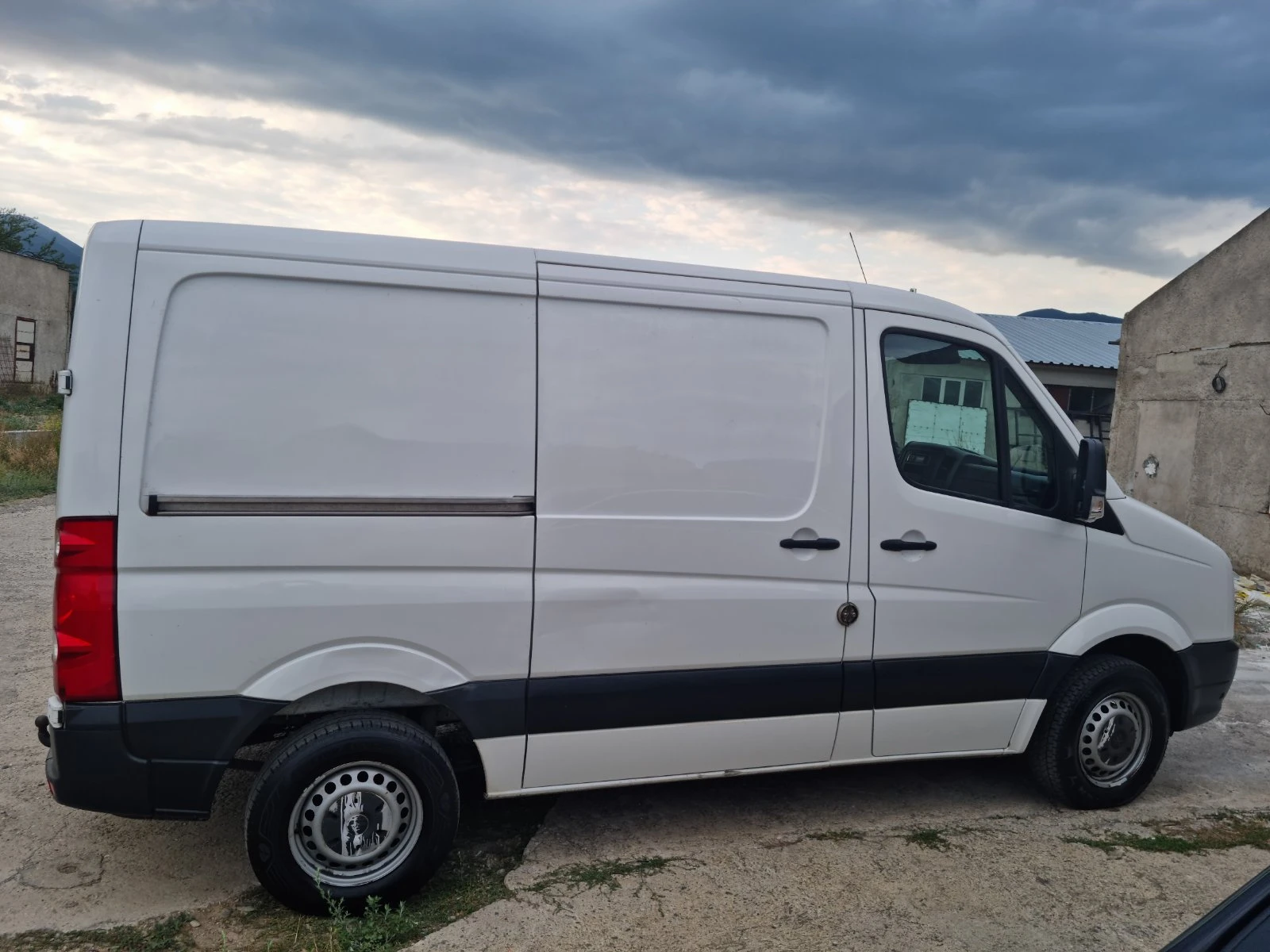 VW Crafter РАБОТИЛНИЦА - изображение 6