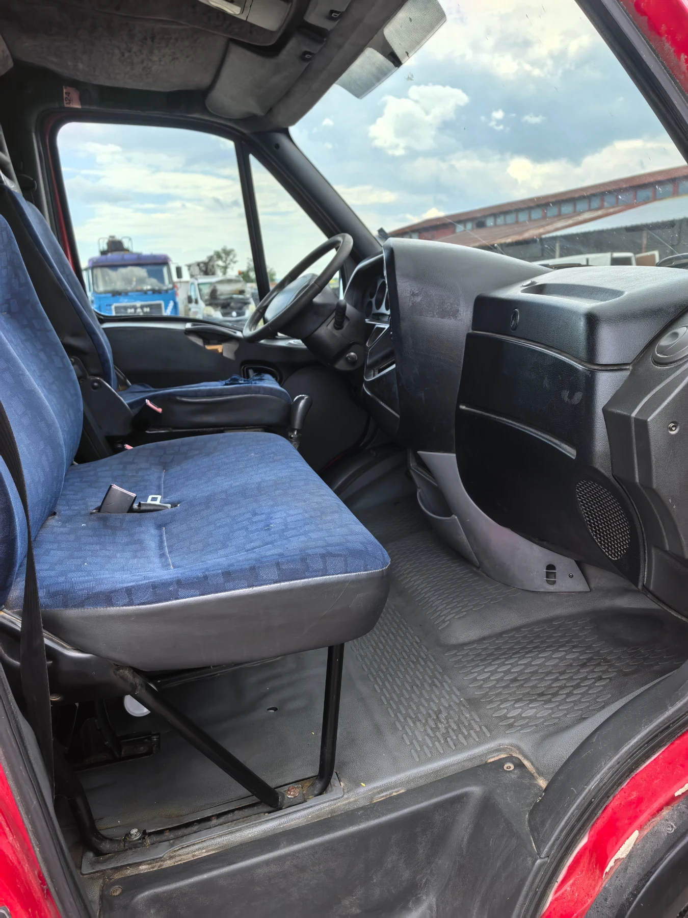 Iveco 35c11 Двойна гума Б-категория, снимка 9 - Бусове и автобуси - 54780056