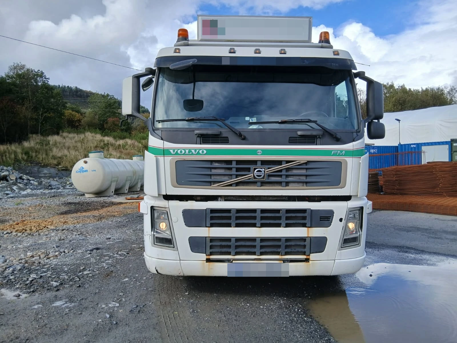 Volvo Fm 480 самосвал с кран Fassi 360 JIB Grabb - изображение 5