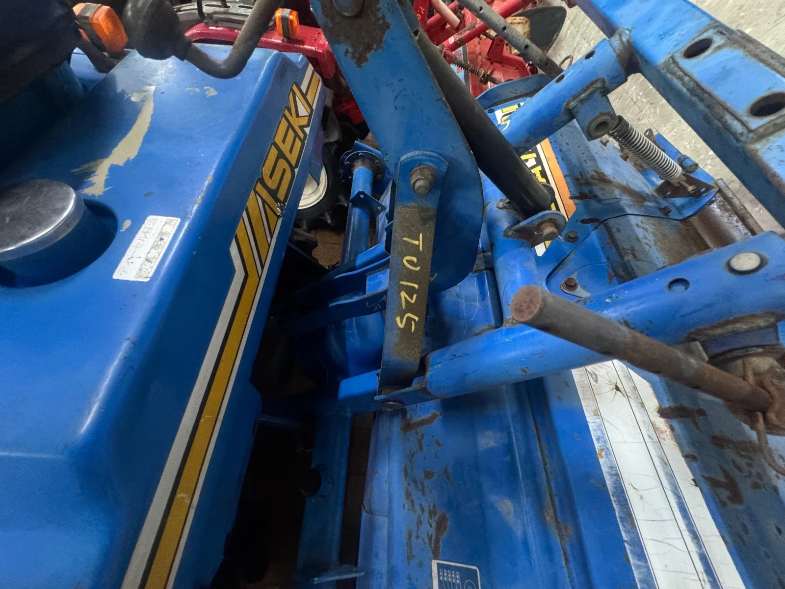 Трактор ISEKI TU125D, снимка 6 - Селскостопанска техника - 54210966