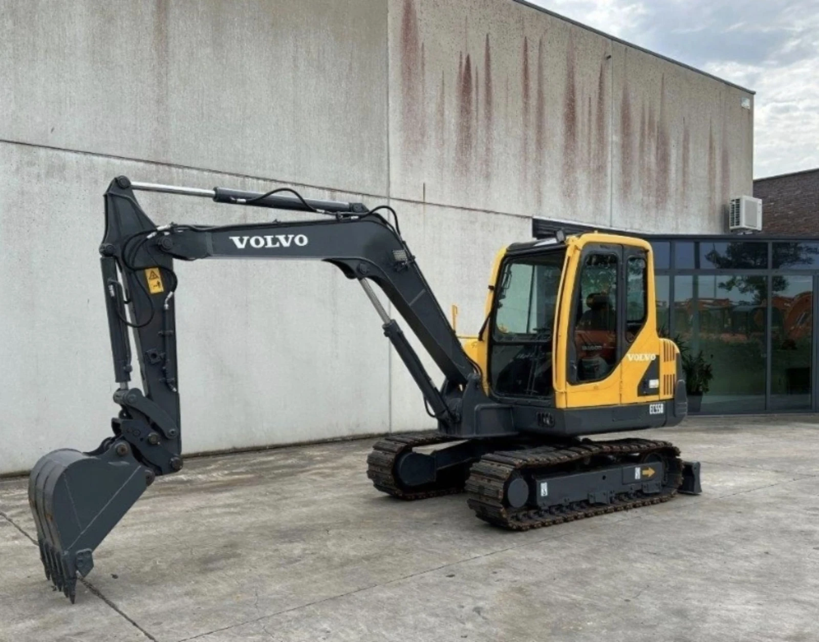 Багер Volvo EC 55 B отлично състояние  - изображение 4