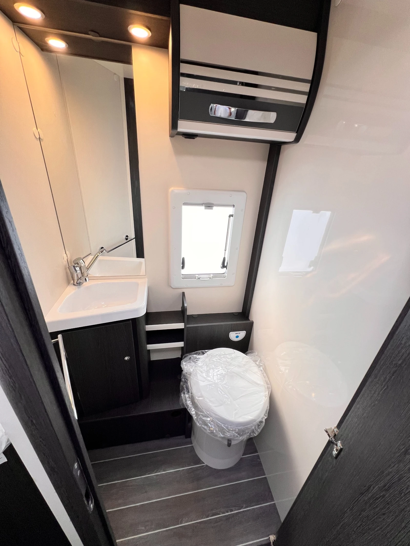  ROLLER TEAM Kronos 287 TL AUTOMATIC | Mobile.bg   16