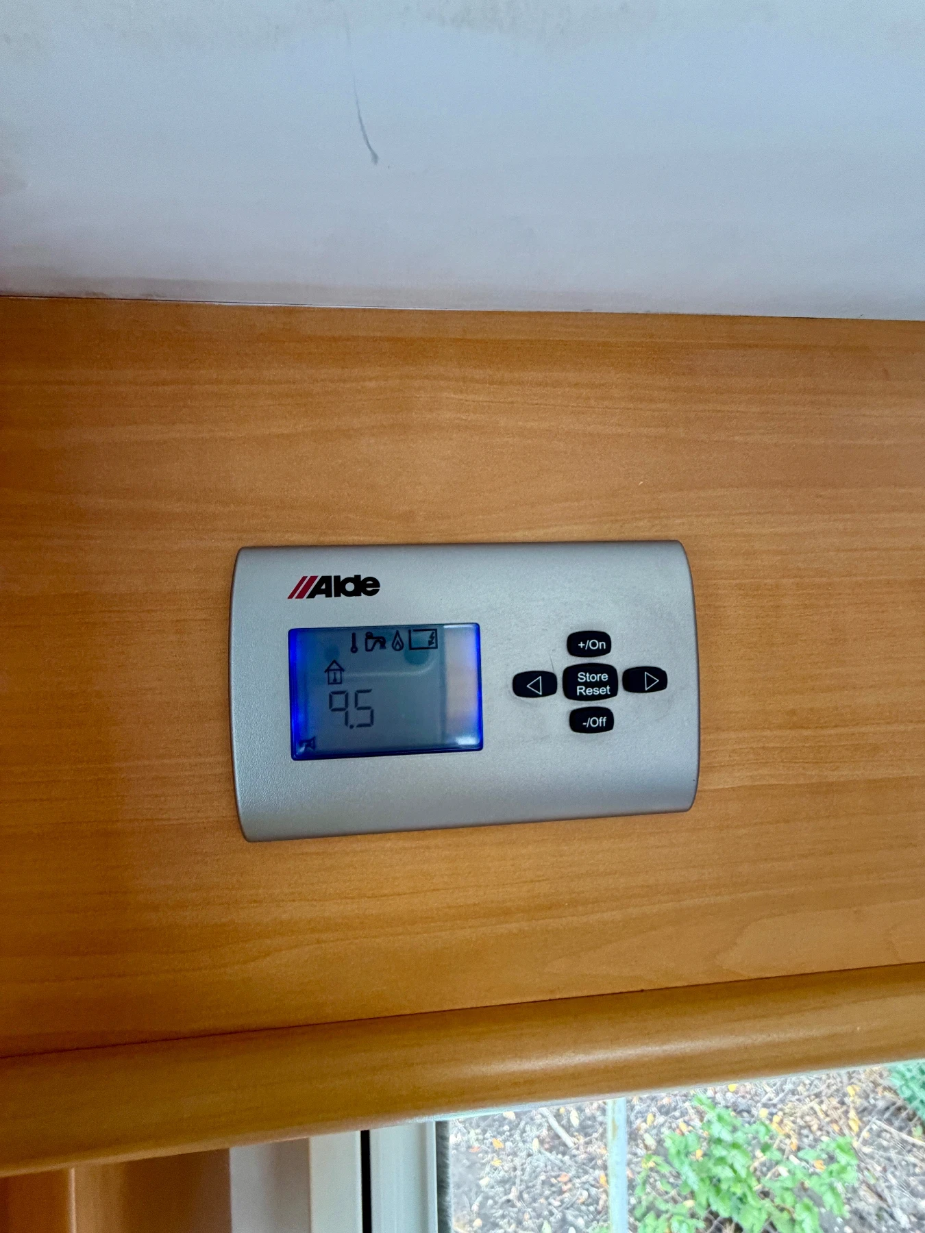 ������ LMC Liberty TI 692 | Mobile.bg � ����������� 15
