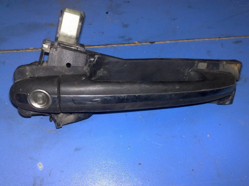 Предна лява външна дръжка за Мерцедес А-класа 99г.