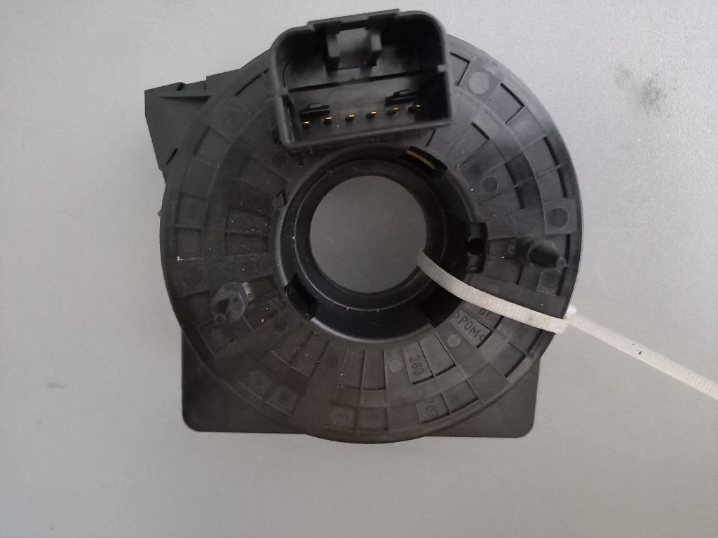 Лентов кабел Фолксваген Поло 1.4тди 