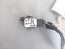 Краш сензор преден десен Рено Клио 1.6Б (з)