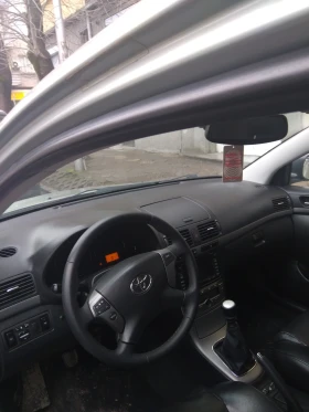Toyota Avensis D4D, снимка 8