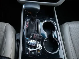 Kia Carnival, снимка 9